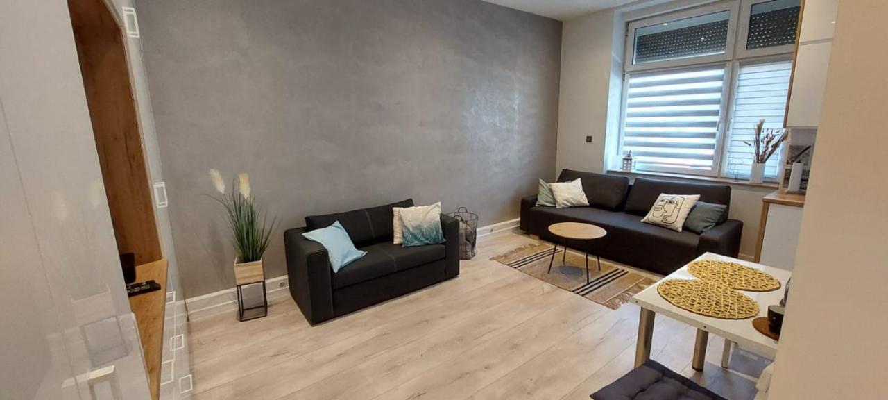 Apartament W Centrum Ниса Екстер'єр фото