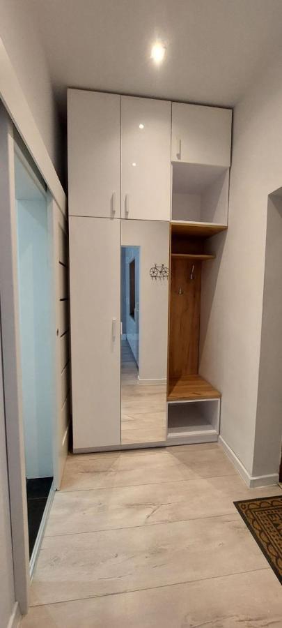 Apartament W Centrum Ниса Екстер'єр фото