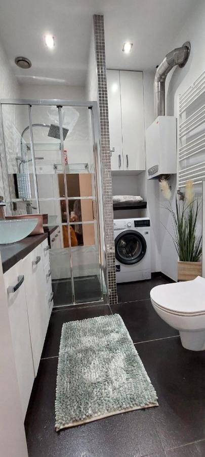 Apartament W Centrum Ниса Екстер'єр фото